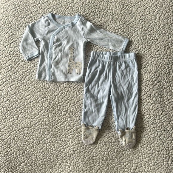 Carters Set! - Picture 2 of 5